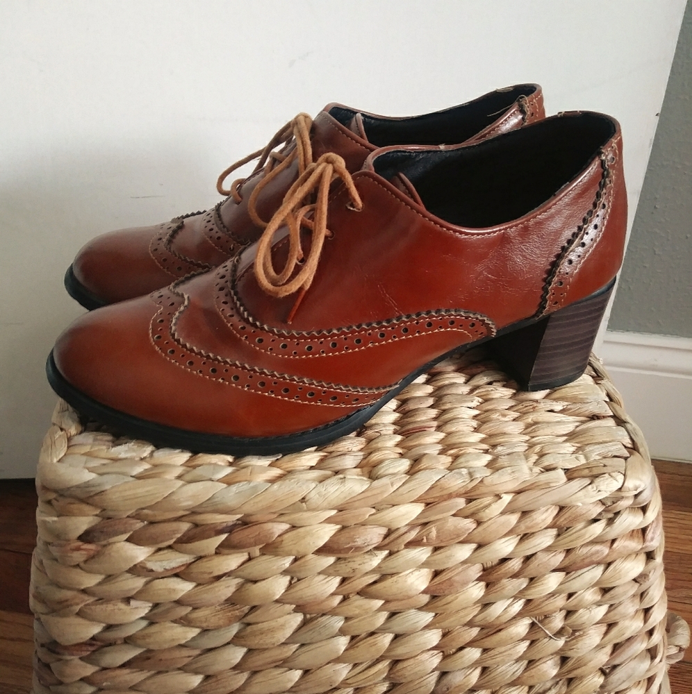 Beautiful oxford shoes!
